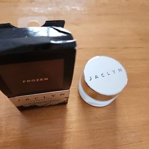 New Jaclyn Cosmetics Top Coat Eyeshadow